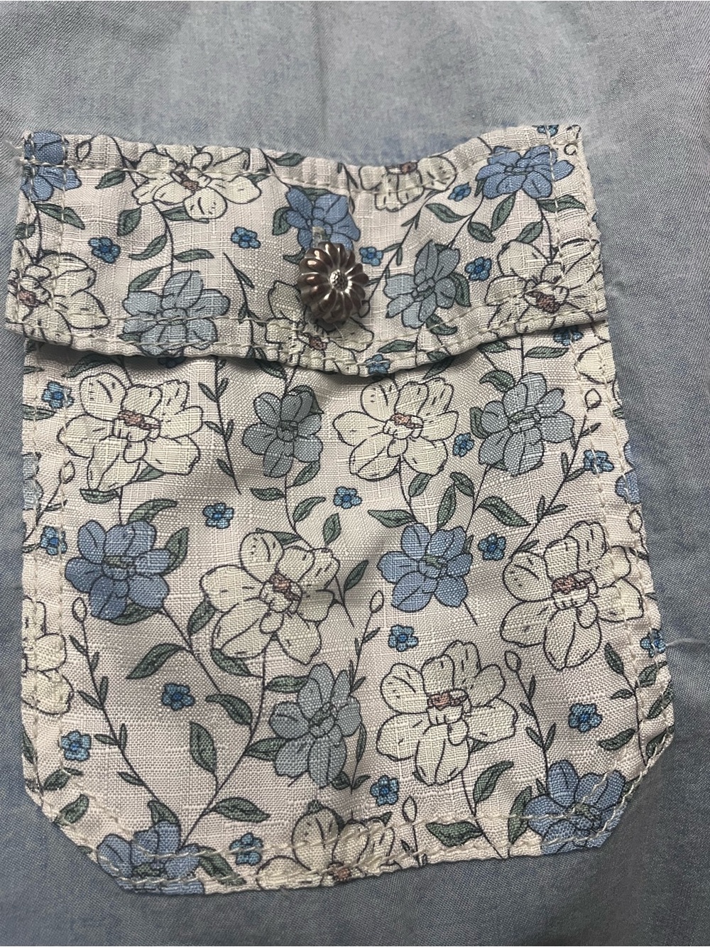 POL Boho Patchwork Oversized Lightweight Hooded Jacket in Denim and Floral. - Picture 7 of 8